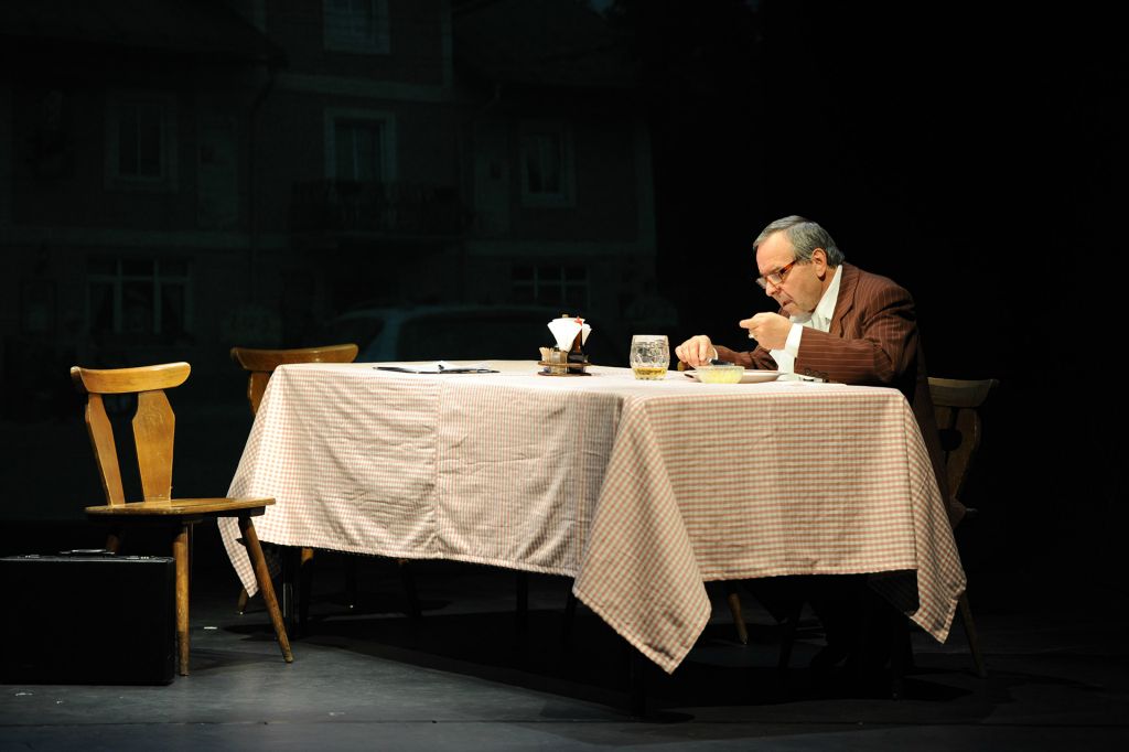 A. Dorfer/J. Hader - Regie: C. Gohlke - Salzburger Landestheater